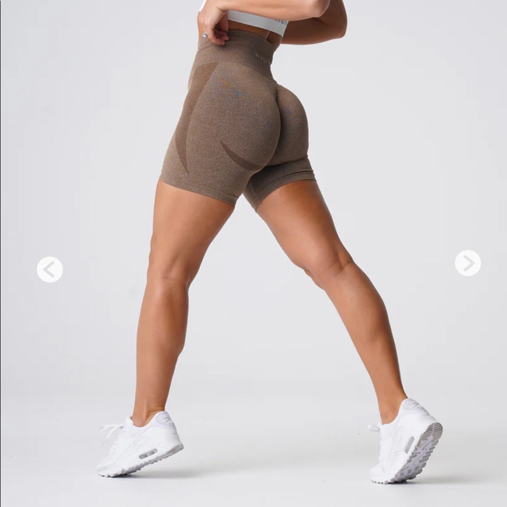 NVGTN mocha contour shorts